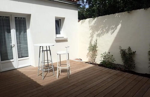 La Rochelle City Centre Villa | Villa-Superior-Ensuite