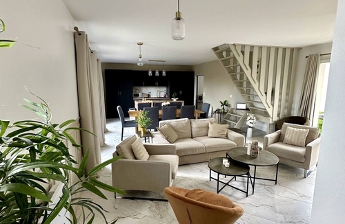 Dieppe Villa | Villa-Superior-Ensuite with bath and shower-Sea view