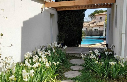 Mus House | Villa sur 1000m2 de Terrain Avec Piscine. Idéal Pour Vacances en Famille