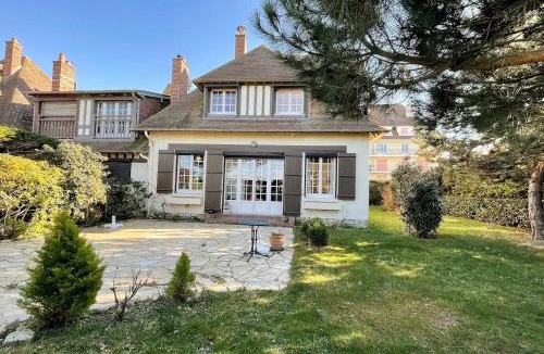 Tourgeville Villa | Villa sur la plage Deauville