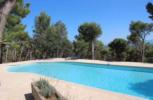 Espira de l'Agly Villa | Villa surrounded by nature, cicadas and pine trees