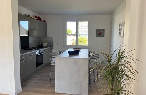 Saint-Germain-sur-Ay House | Villa Suzanne