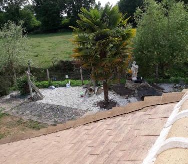 La Suze-sur-Sarthe House | Villa suzana