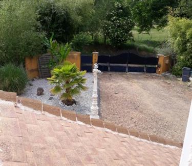 La Suze-sur-Sarthe House | Villa suzana