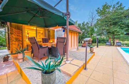 Lovinac Villa | Villa Suzana's Nature Hideout