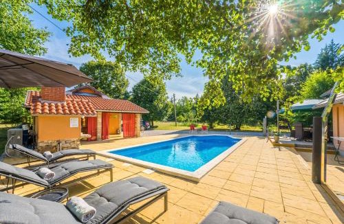 Lovinac Villa | Villa Suzana's Nature Hideout