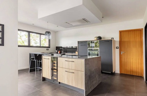 Seiches-sur-le-Loir Villa | Villa Sweet Home & Spa Charm Calm Conviviality a Haven of Peace near Angers