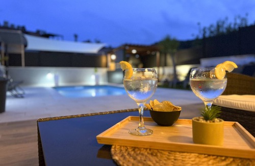 Olivella Villa | Villa SweetHome: Piscina privada, Barbacoa, a 10 min de Sitges