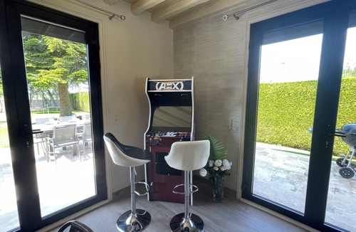 Les Alluets-le-Roi Villa | Villa swimming pool sauna jaccuzzi 20 mns from Paris (porte Maillot)