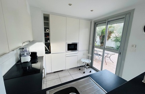 La Grande-Motte Villa | Villa swimming pool wifi Climau quiet and bright