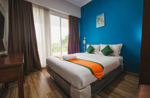 Prambanan Villa | Villa Syariah Prambanan Private Swimming Pool by Simply Homy