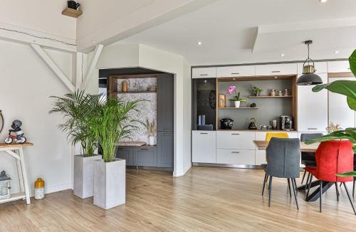 Landevieille Villa | Villa Sylvia Indoor Pool Spa Billiards Sleeps 14 Near Ocean