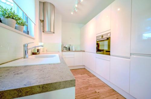 Betina Villa | Villa T
