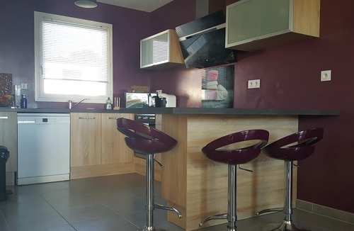 Vendres Villa | Villa T4 located 5 km from the beaches