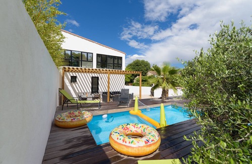 La Valsiere Villa | Villa T5 Contemporaine avec piscine à Montpellier