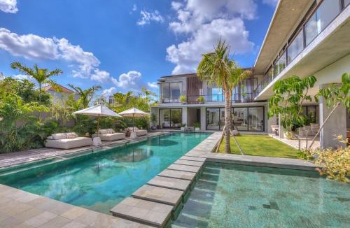 Babakan Villa | Villa Tama House