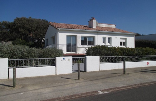 Chateau-d'Olonne Villa | Villa Tanchet-Plage Sea view
