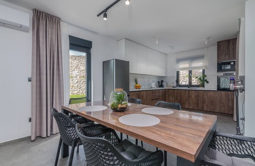 Kornic Villa | Villa Taralis with heated pool (Kvarner - Kornić)