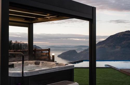 Emmetten Villa | Villa Tauris Lake Lucerne Spa, Pool & Views