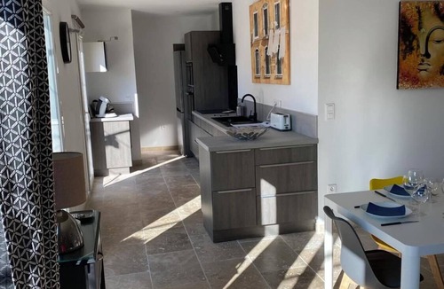 Tavel Villa | Villa TAVEL, near AVIGNON