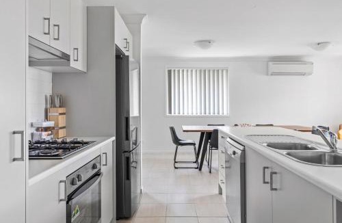 Cessnock House | Villa Tempranillo Fire Pit Among the Vineyards