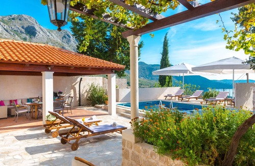 Mlini Villa | Villa Tereza with Private Pool, Jacuzzi & Sea View