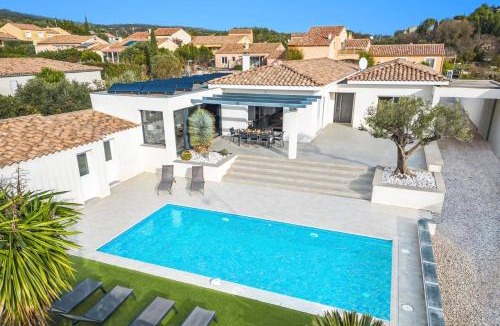 Portel-des-Corbieres Villa | Villa Terre des Vins by Villa Plus