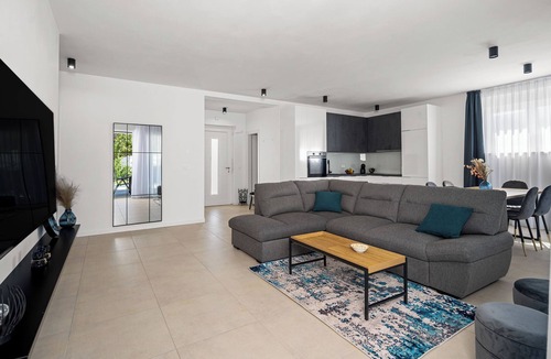 Nedescina Villa | Villa Terris, Labin, Croatia