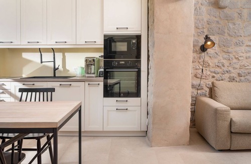 Pitve Villa | Villa Timara - One Bedroom Villa, Sleeps 4