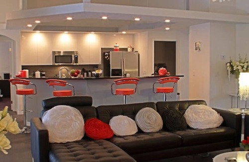 Inverness House | Villa Timucuan: Modern 4 Bedroom Villa With Pool