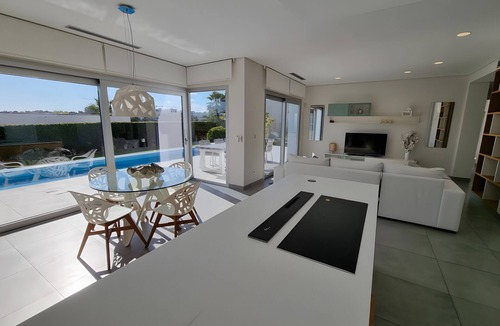Lo Rufete Villa | Villa 'Tipuana 7' with Sea View, Wi-Fi and Air Conditioning