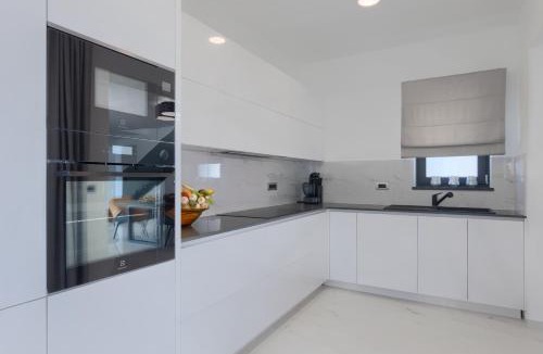 Melnica Villa | Villa Tonchi 3 Bedroom Private Pool BBQ & Garden