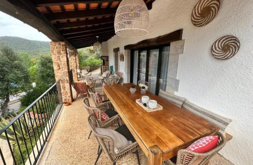 Vall-Llobrega Villa | Villa Torre Cal Sada