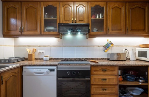 Clara Villa | Villa Torredembarra, 4 bedrooms, 7 persons
