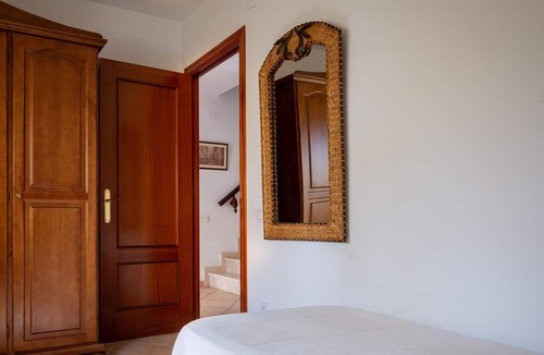 Clara Villa | Villa Torredembarra, 4 bedrooms, 7 persons