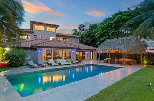Venetian Islands Villa | Villa Toscana - Luxury with Pool