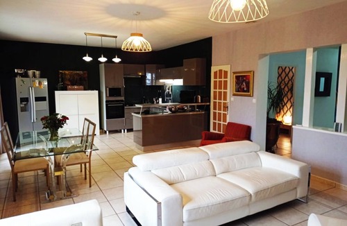 Maraussan Villa | Villa TOURNEIGE