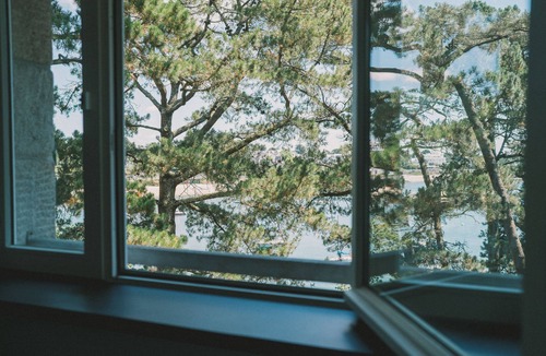 Combrit Hotel | Villa Tri Men