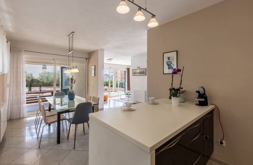 Seget Donji Villa | Villa Trogir SAVE 20 percent on Split-villas comn