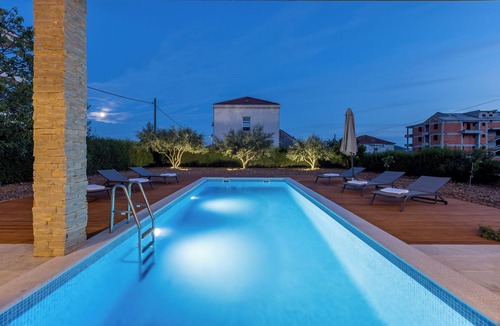 Seget Donji Villa | Villa Trogir SAVE 20 percent on Split-villas comn