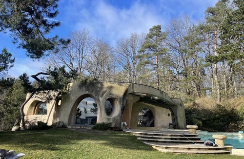Chevreuse Villa | Villa Troglodyte d Architecte