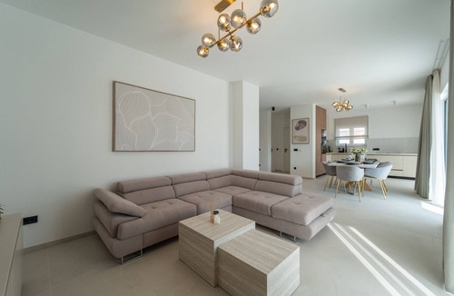 Turanj Villa | Villa Turnea with heated pool