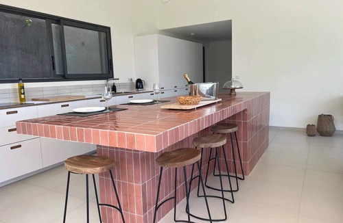 Sollacaro Villa | Villa U Casa Legnu & its sheepfold, high standing, panoramic mountain view