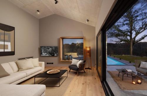 Skropeti Villa | Villa Ulmus near Motovun for 6 people with heated pool & jacuzzi