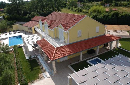 Ljuta Villa | Villa Umbra et Sol