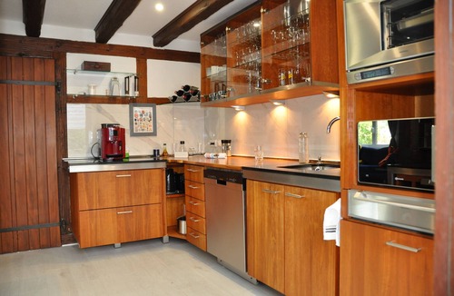 Barr Villa | Villa under the Linden tree