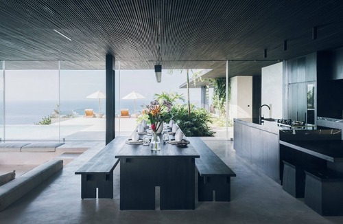 Praya Barat Villa | Villa V at Tampah Hills