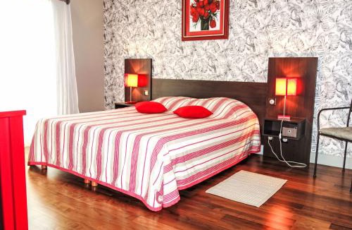 Saint-Genis Villa | Villa Villa Lavande by Interhome