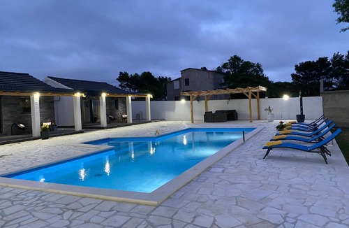 Benkovac Villa | Villa-V