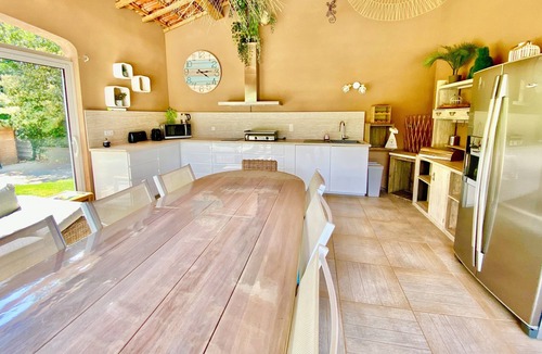 Neoules Villa | VILLA VACANCES